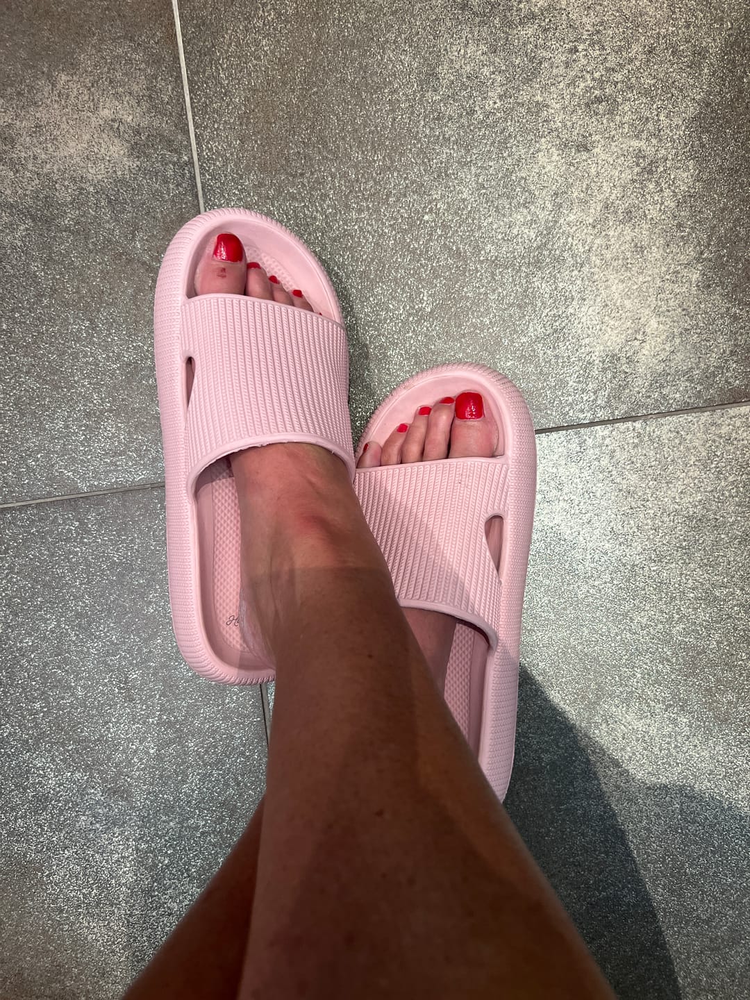 Vaaleanpunaiset HappyFlops